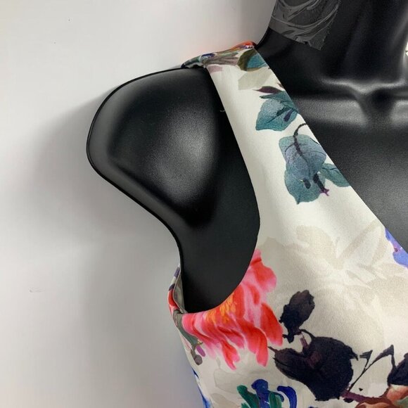 Lovers + Friends Women's 2 Piece V Neck‎ Sleeveless Floral Dress Set Size XS/S - Picture 4 of 15